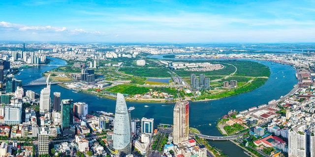 TPHCM xếp thứ 84 toàn cầu trong Global Financial Centres Index 39, đứng thứ 3 trong ASEAN sau Singapore và Kuala Lumpur, vượt Bangkok và Jakarta